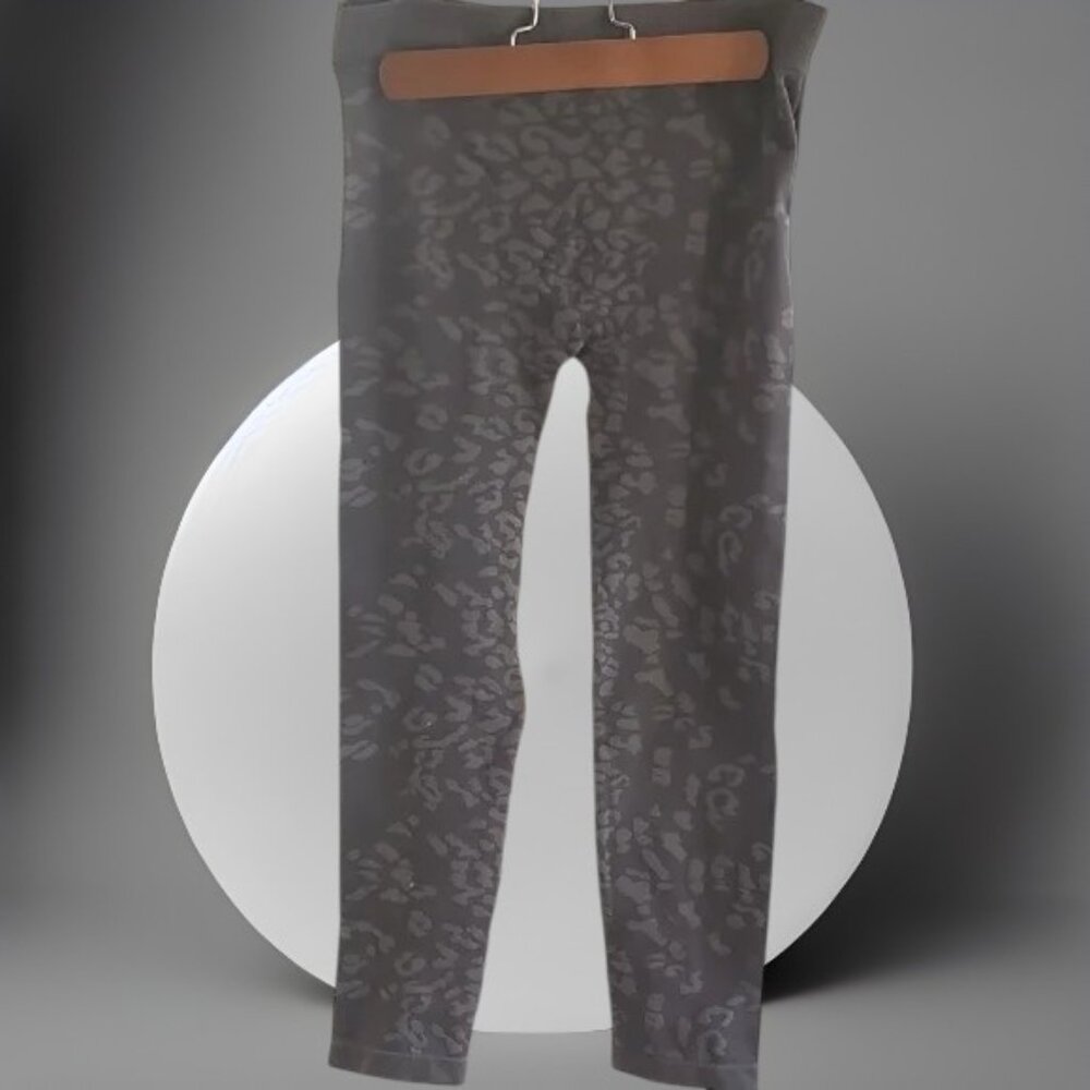 POOF! Gray Leopard Print Leggings